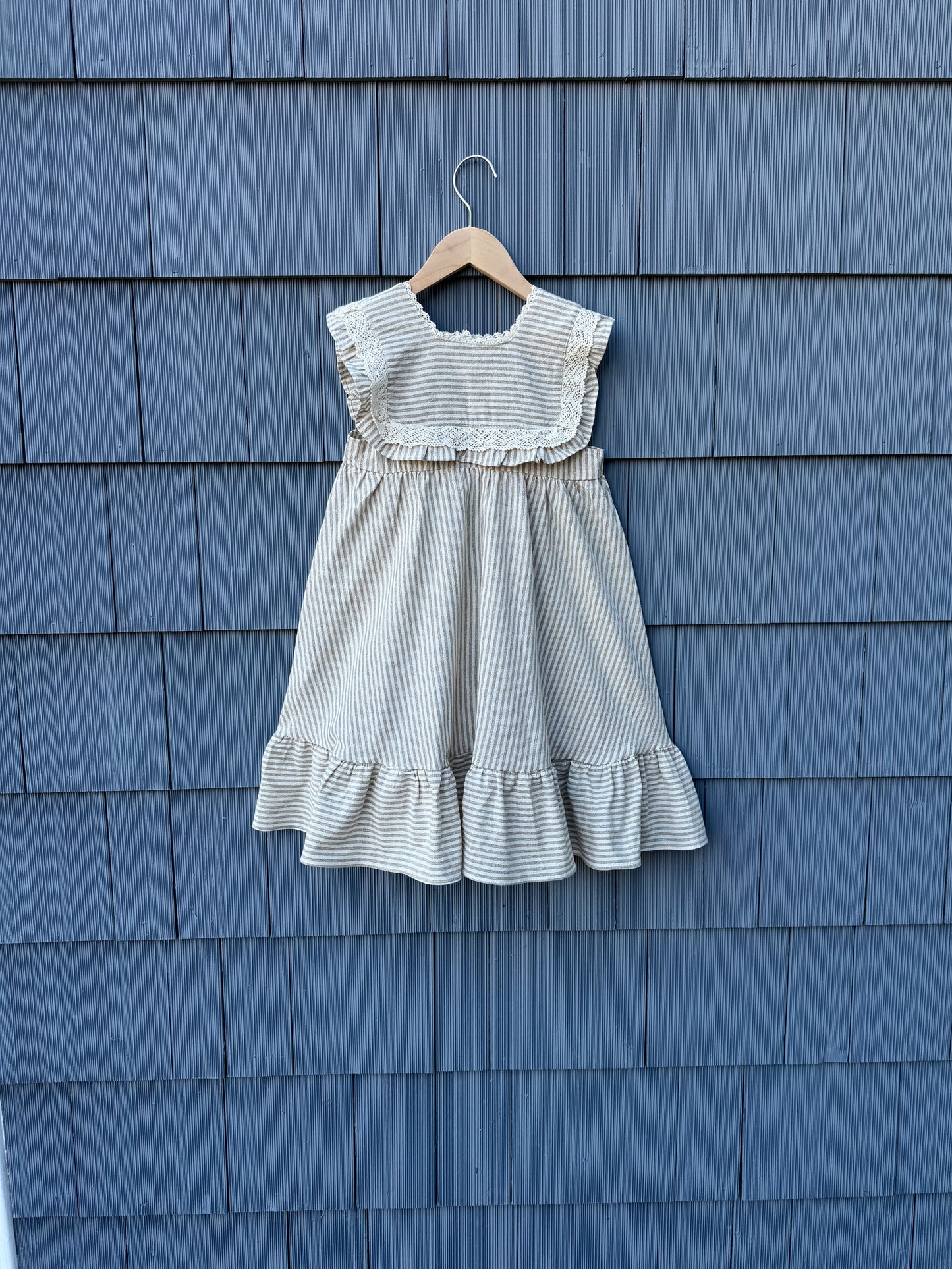 Sutton ruffle dress